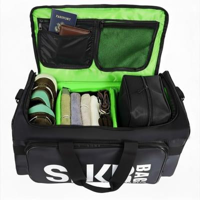 sac de voyage pour homme avec compartiment ajustable.